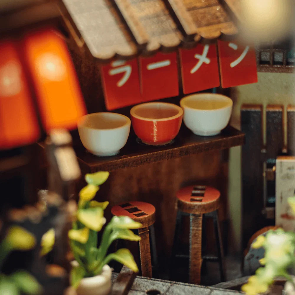 Moonlit Gion Kyoto DIY Book Nook Kit
