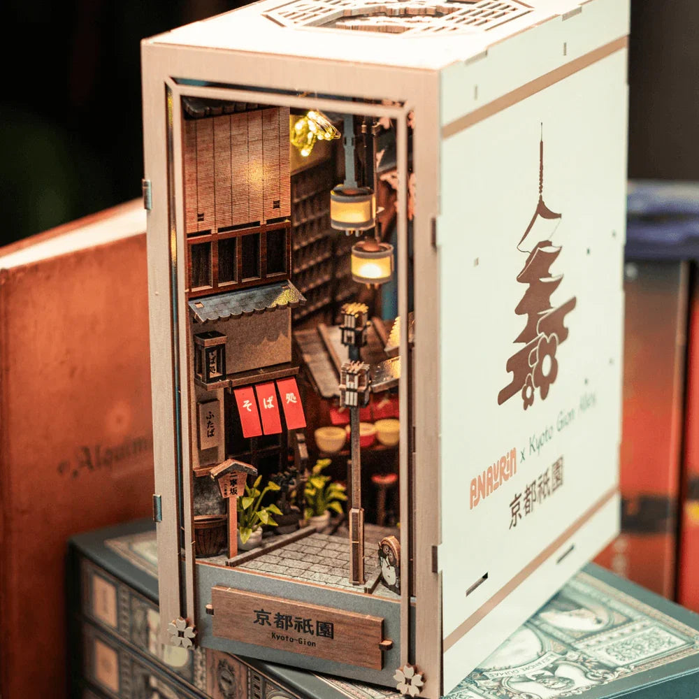 Moonlit Gion Kyoto DIY Book Nook Kit