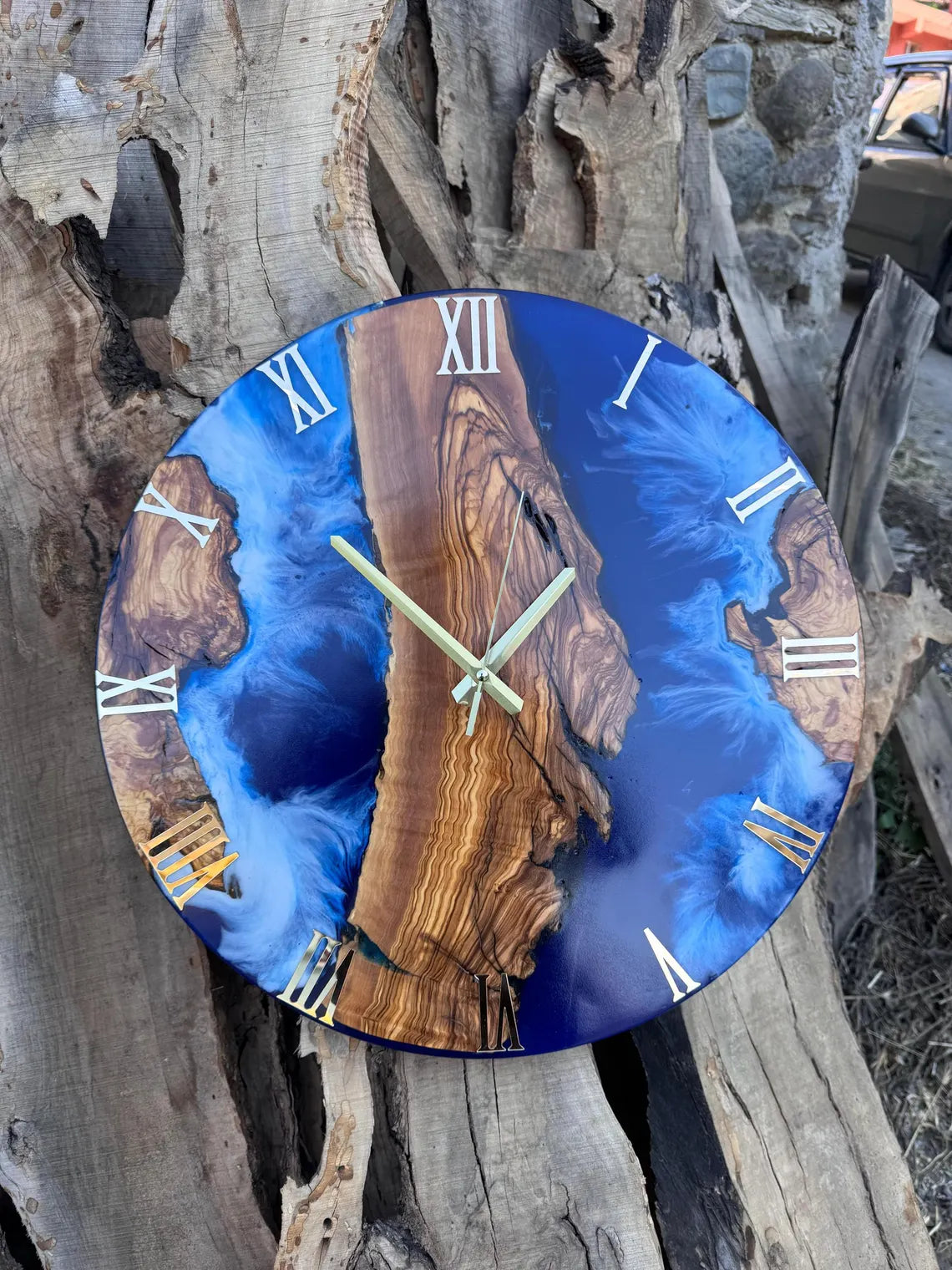 Deep Blue River Epoxy Wood Wall Clock – Handmade Resin Decor