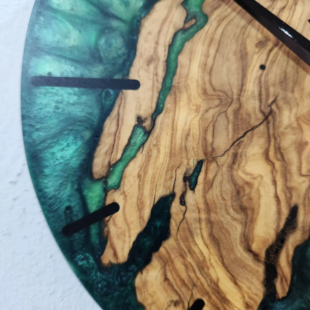 Emerald River Epoxy Wood Wall Clock – Handmade Resin Home Decor